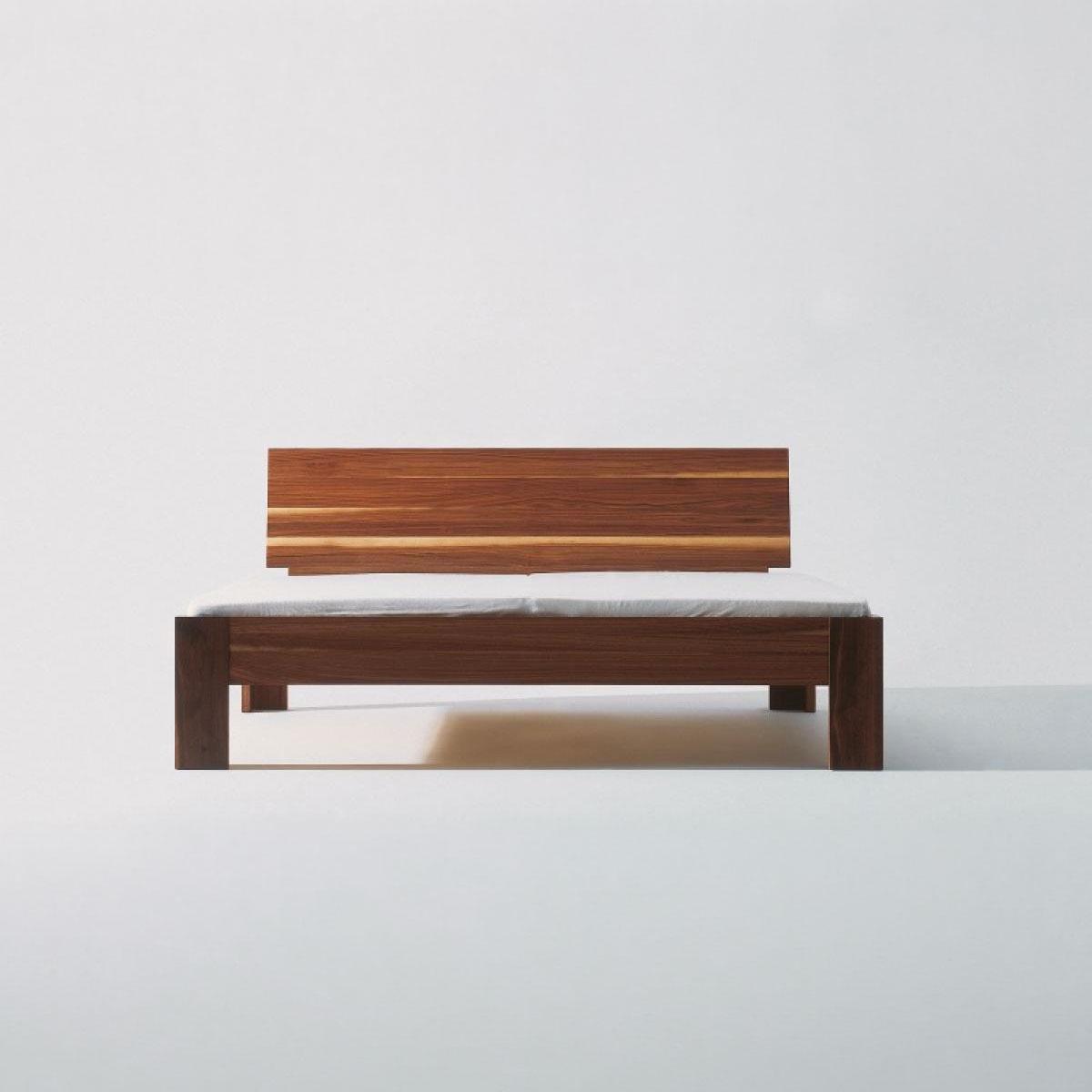 Bettmöbel Massivholz Antonio Feldkircher